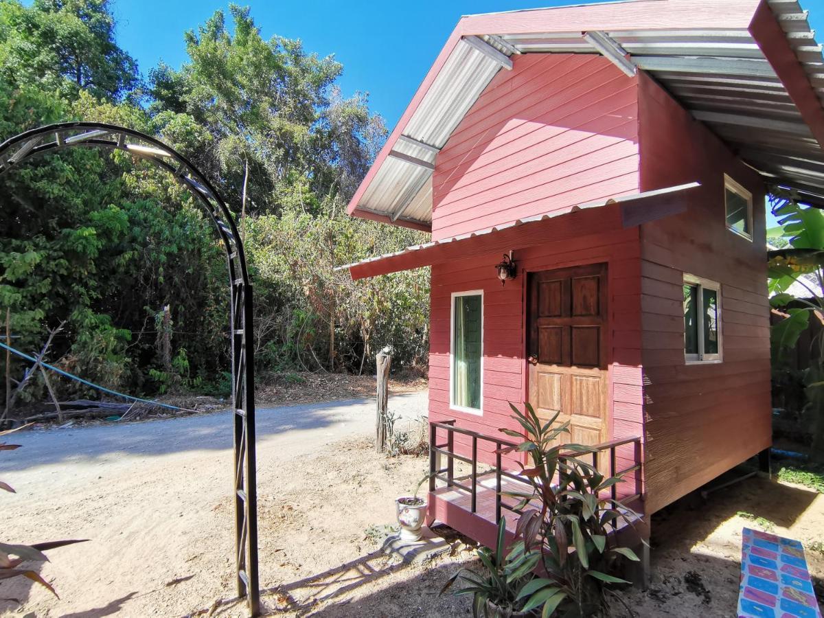 夫哈亚之竹简易别墅旅馆 Ko Lanta 外观 照片