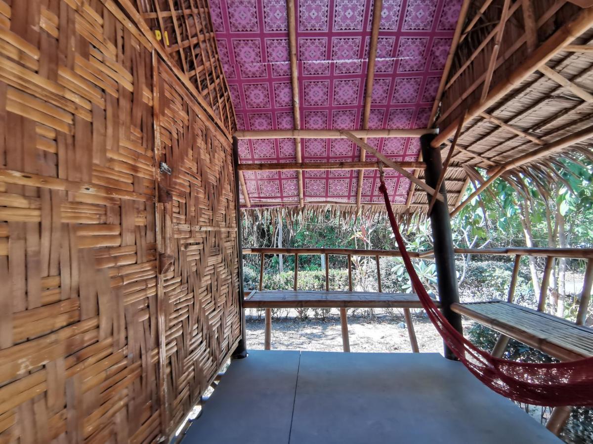 夫哈亚之竹简易别墅旅馆 Ko Lanta 外观 照片