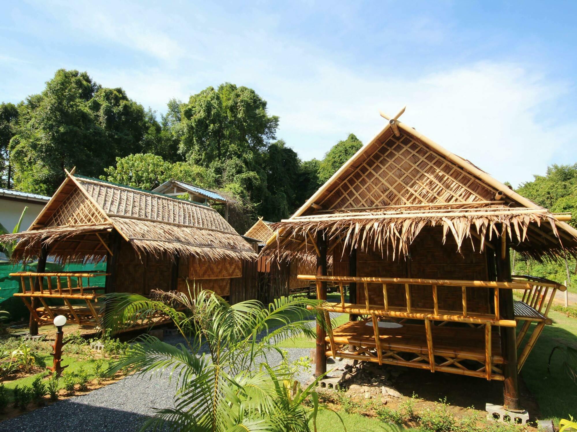 夫哈亚之竹简易别墅旅馆 Ko Lanta 外观 照片