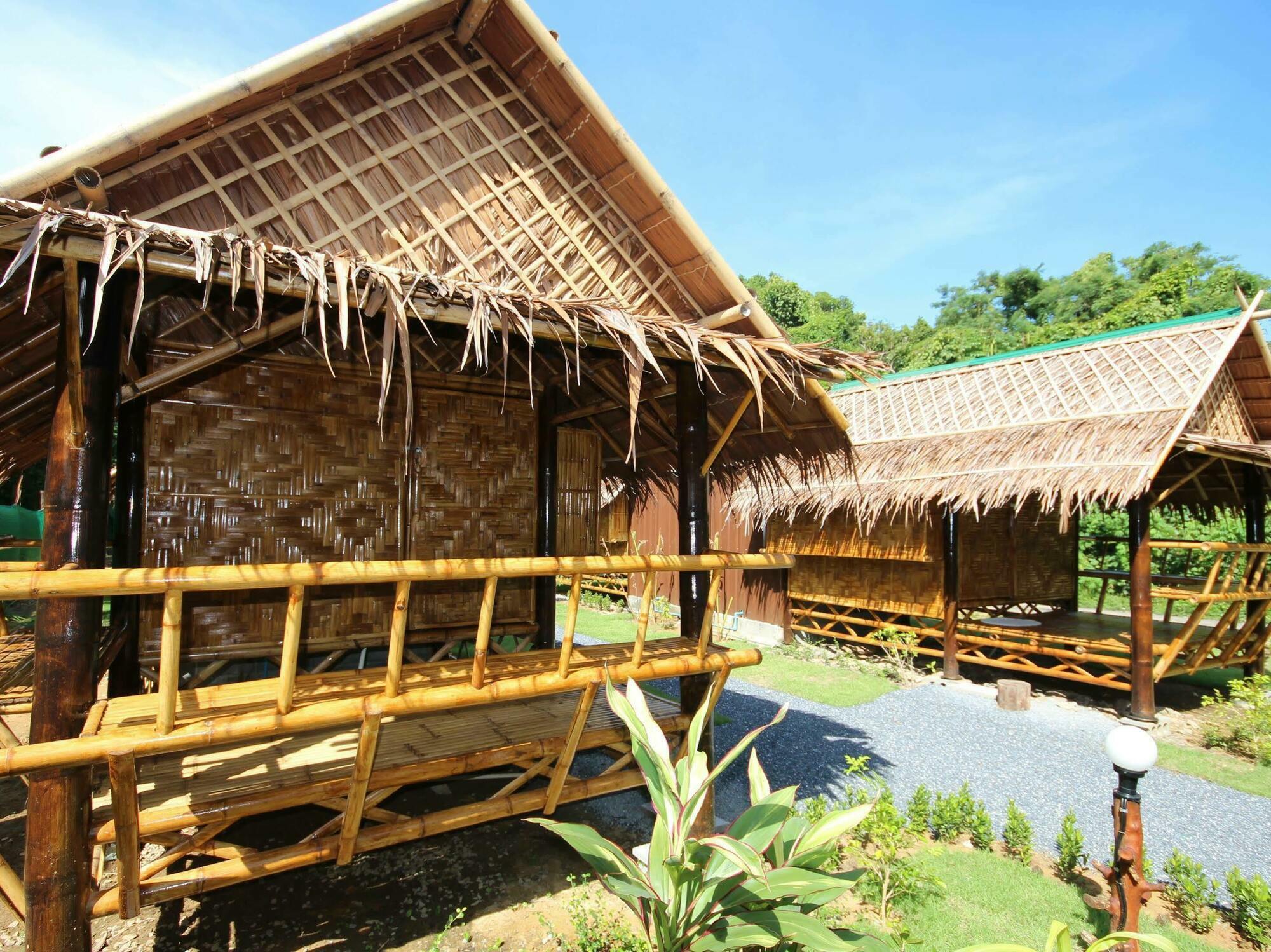 夫哈亚之竹简易别墅旅馆 Ko Lanta 外观 照片